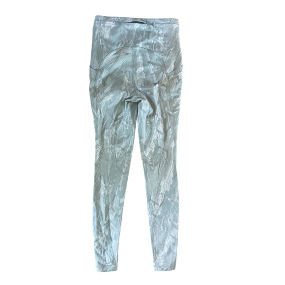 Lululemon Swift Speed High-Rise Tight 28" Reverberate Chevron Jacquard Silver 4 - Picture 3 of 4